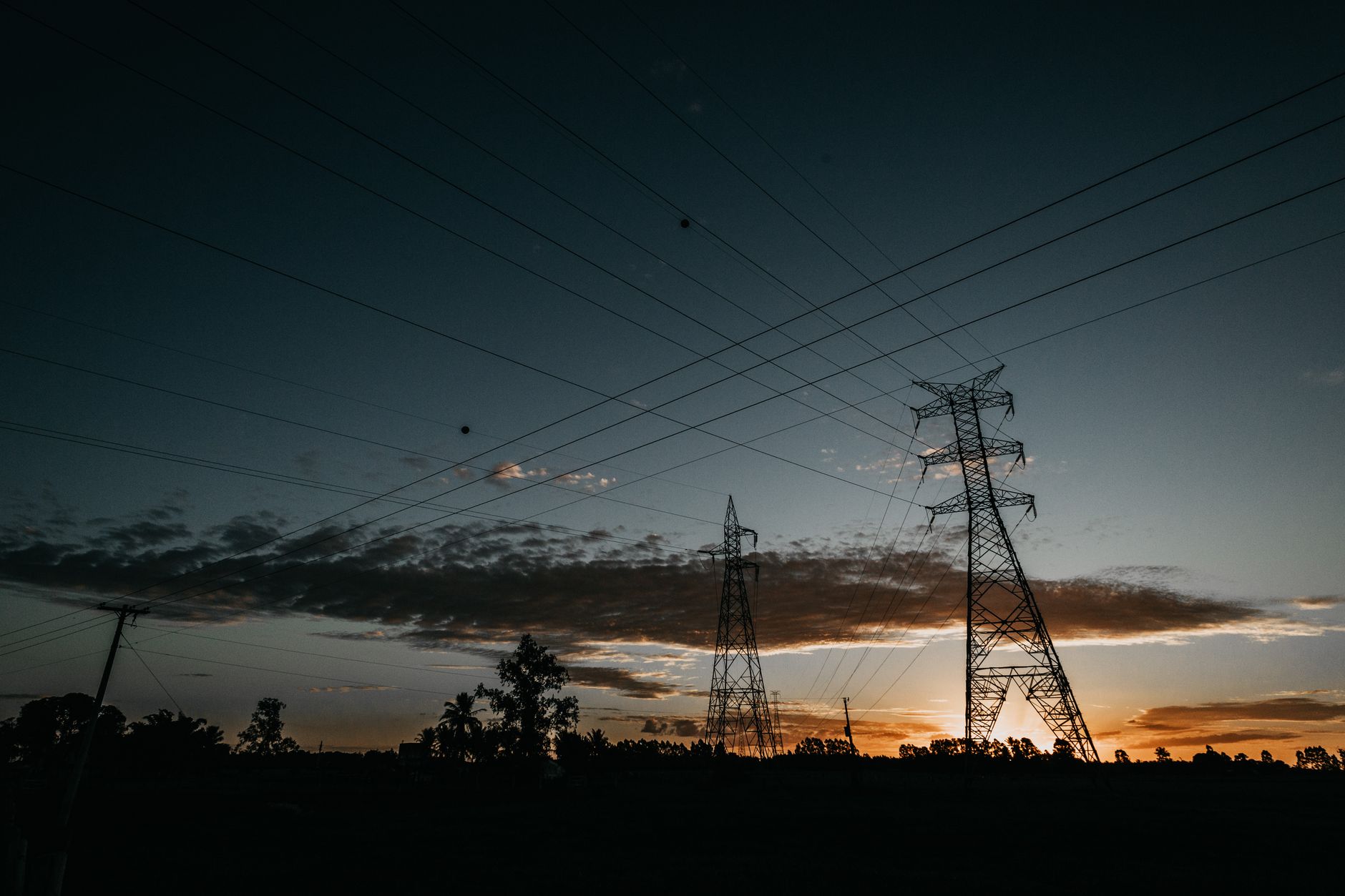 ANEEL homologa procedimento simplificado de contratação de energia elétrica de reserva
