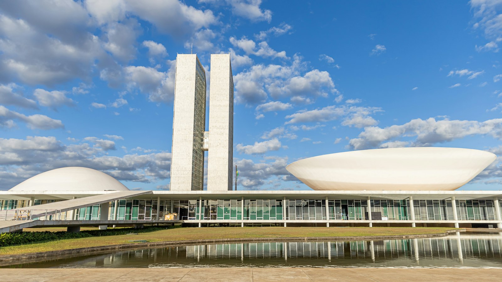 Comunicado importante: orientações sobre tentativas de fraude envolvendo profissionais do escritório