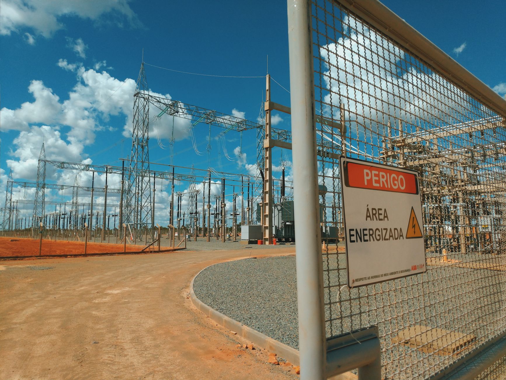 Governo brasileiro pode recorrer de decisão que tornou ilegal imposto sobre exportação de petróleo, dizem advogadas